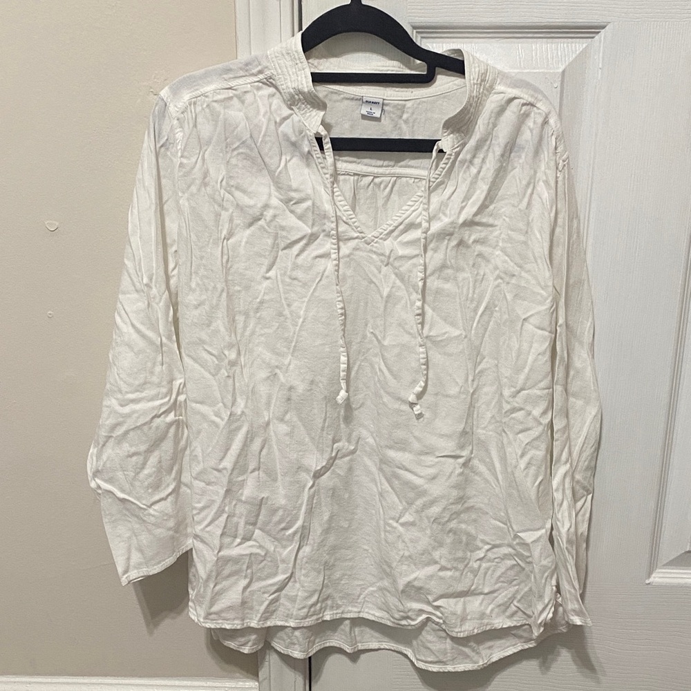 Old Navy Classic White Beachy Top
